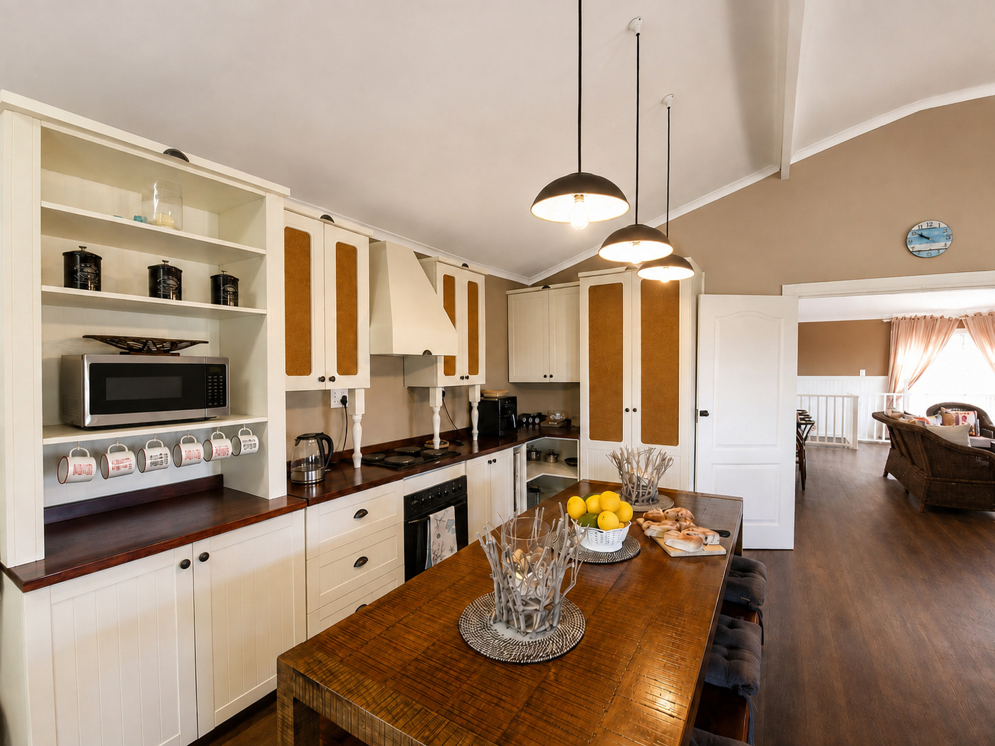 Kitchen and dining area